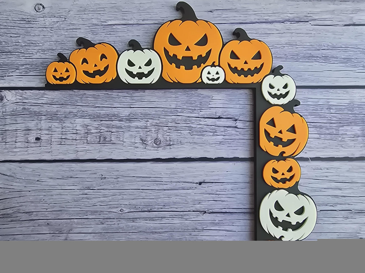 Jack O’ Lantern Door Corner Decor – Halloween Pumpkin Door Frame Topper & Spooky Home Decoration